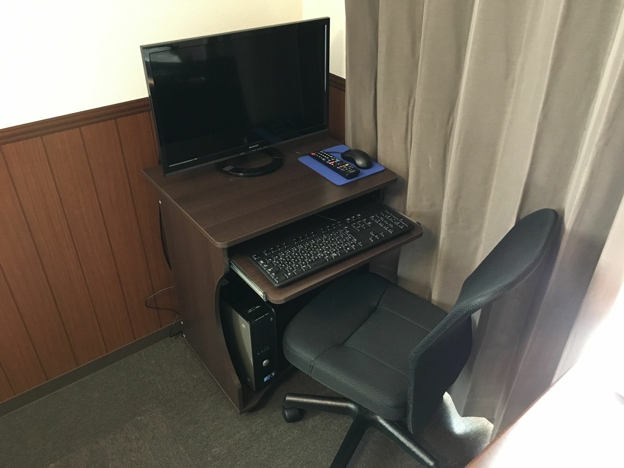 Apartment La *
